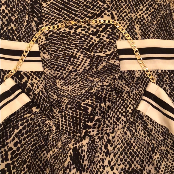 EXPRESS Snake Handkerchief Halter - Picture 5 of 5